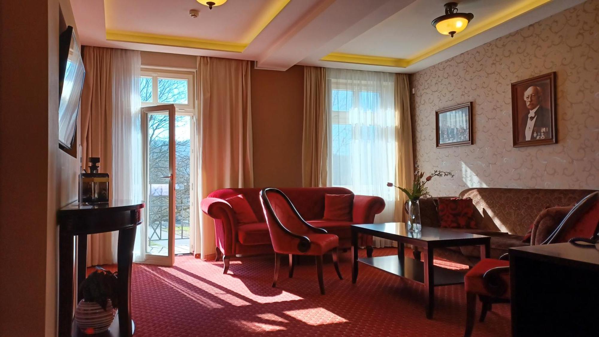 Hotel Dvorana Karlsbad Exterior foto
