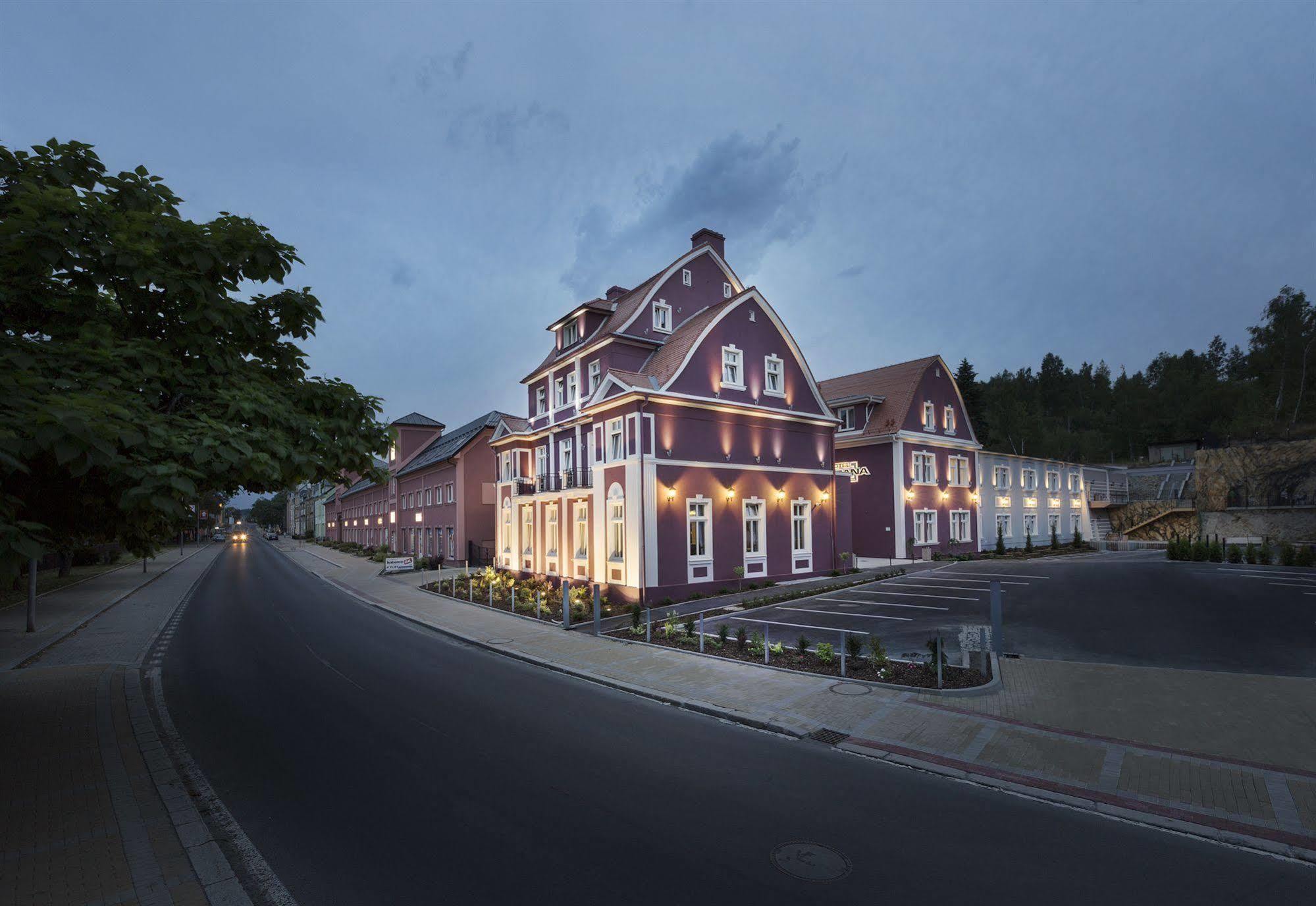 Hotel Dvorana Karlsbad Exterior foto
